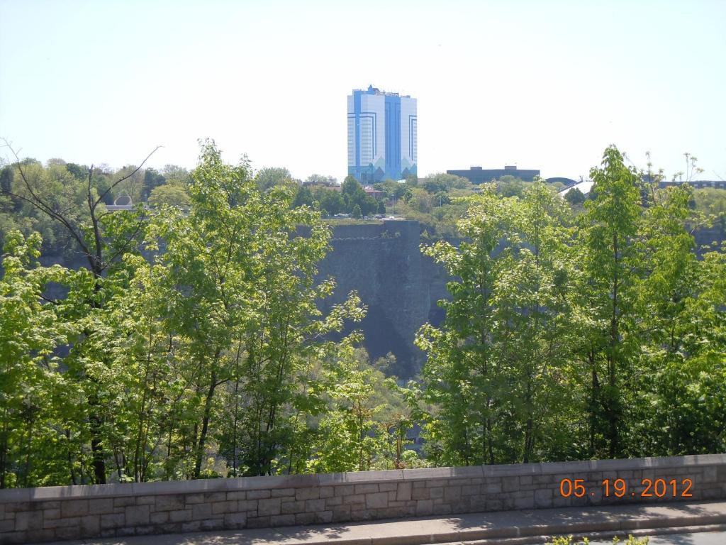 Glen Mhor Bed And Breakfast Niagara Falls Exterior photo